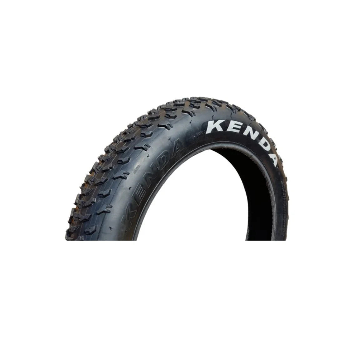 A black OUXI & V20 – FATBIKE KENDA BUITENBAND with a knobby tread pattern is displayed against a white background. This elektrische fatbike band features “KENDA” printed in white on the sidewall, making it an ideal fatbike buitenband for enhanced grip and top performance.