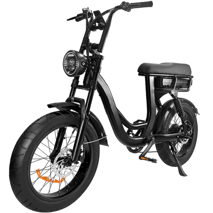 Een 7GO FATBIKE EB8 DAMESFIETS – HYDRAULISCHE REMMEN, een elektrische fiets met dikke banden, een aluminium frame, een grote ronde koplamp, een geveerd zadel, achtervering en een stuur, wordt afgebeeld tegen een witte achtergrond.